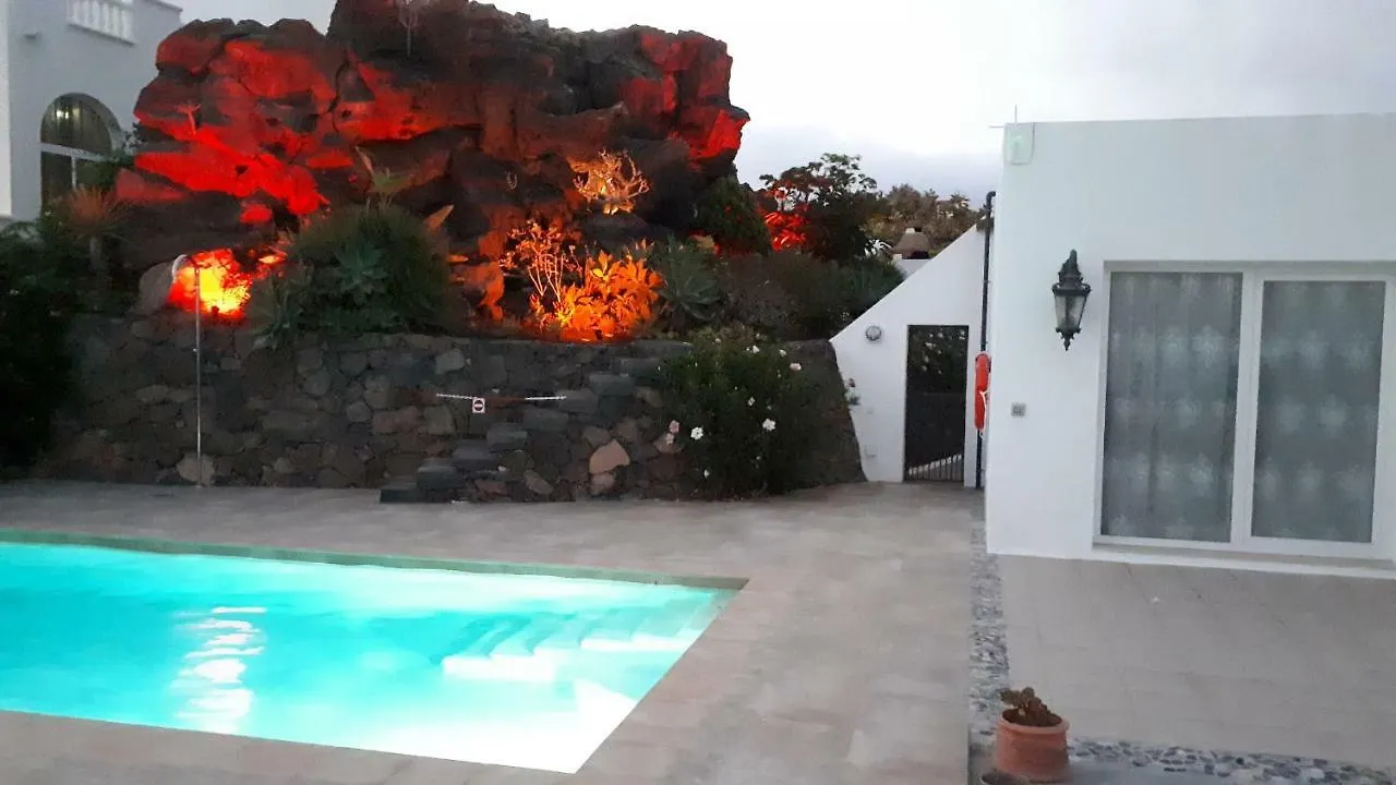 Villa Essence: Detached Retreat with Heated Pool and Stunning Views Tias 0*,  Spain