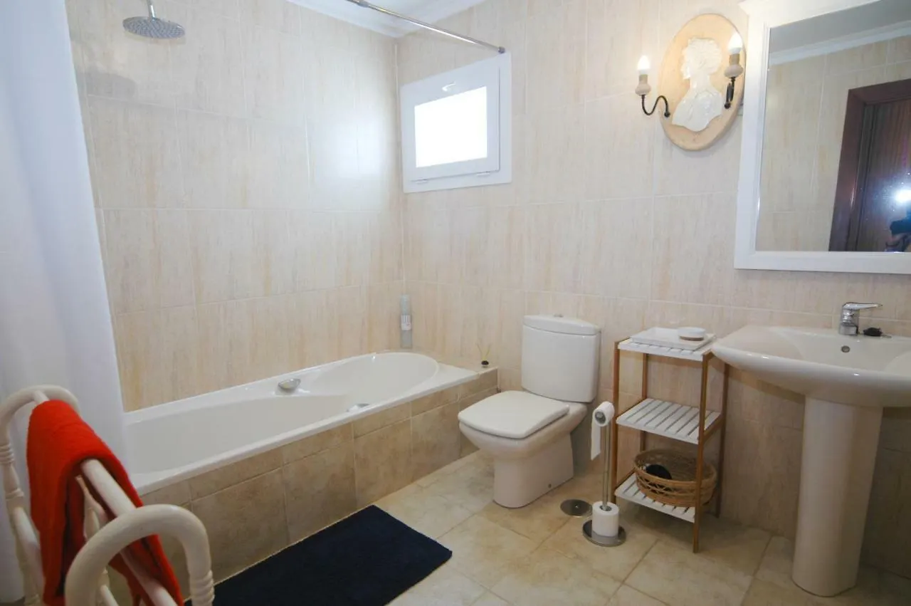 Villa Essence: Detached Retreat with Heated Pool and Stunning Views Tias